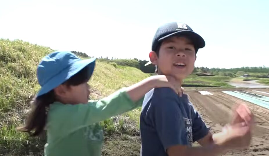 【顔画像】平出和也の子供は2人で妻が美人｜中島健郎とは家族ぐるみの仲！